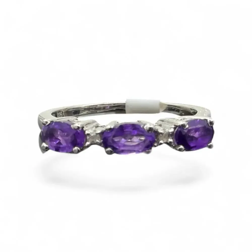3 Stone Amethyst Diamond Ring Band 925 Sterling Silver
Size 7 - Journey Ring - Picture 4 of 8